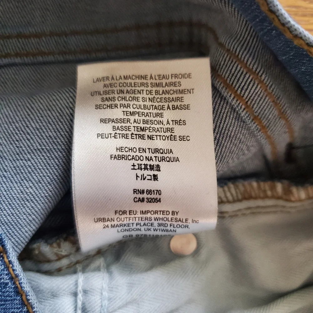 Free People Jeans Womens Size 26 Blue‎ Distressed Skinny Denim Womens